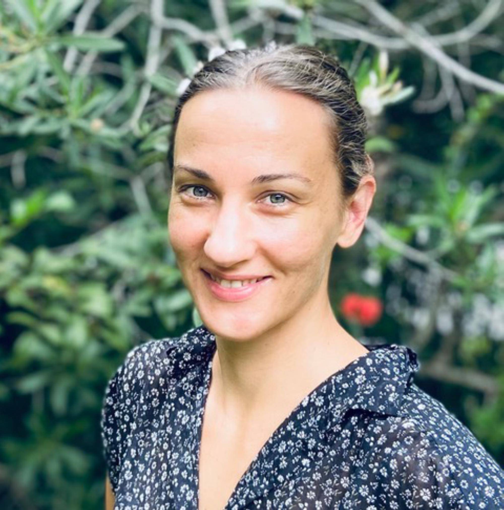 Dr Yana Haseya Osteopath Brisbane Osteopath Centre